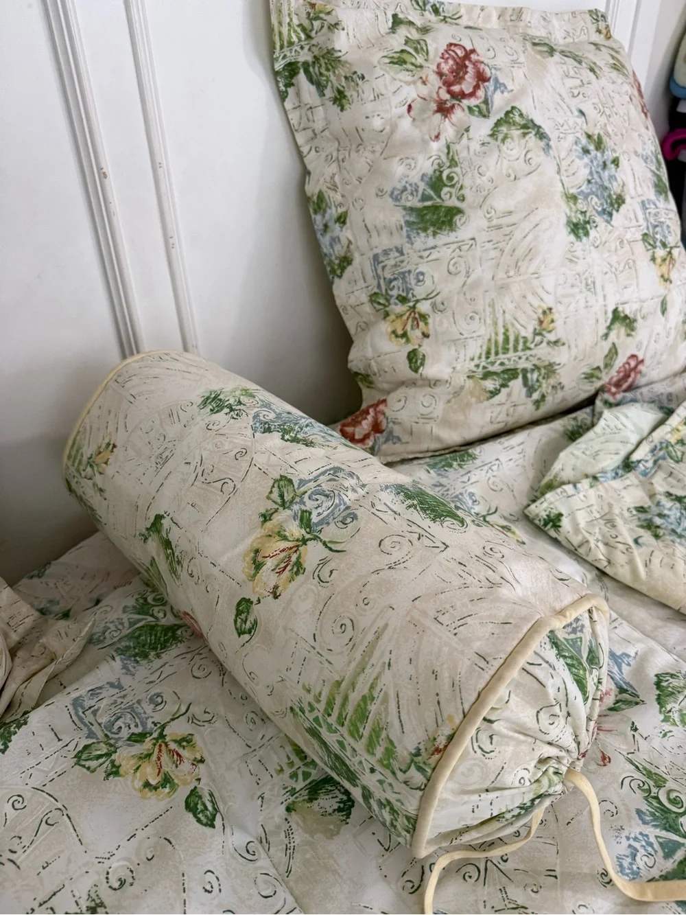Vintage Sheridan Australia Reversible King Comforter Bedding Set – Floral Garden